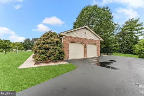 228 Benjamin Blvd, Bear, DE 19701 photo 19