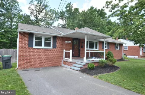 207 Maryland Ave, Newport, DE 19804