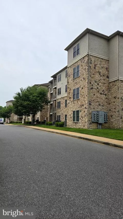 1000 Unit Fountainview Cir #1406, Newark, DE 19713