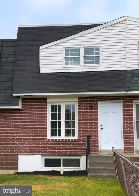 1504 Bonwood Rd, Wilmington, DE 19805