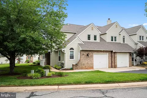18 Standiford Ct, Wilmington, DE 19804