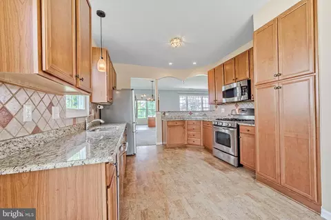 Kitchen - 51 Springmill Dr, Middletown, DE 19709 photo 1 of 2
