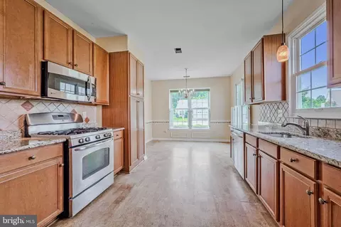 Kitchen - 51 Springmill Dr, Middletown, DE 19709 photo 2 of 2