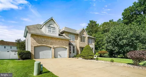 Exterior - 45 Sherin Dr, Newark, DE 19702 photo 3 of 6
