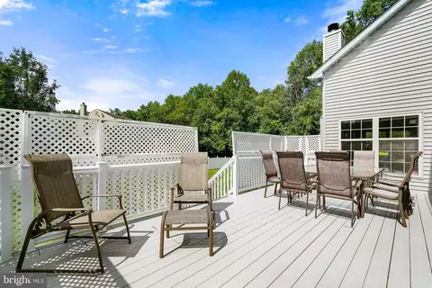 Exterior - 45 Sherin Dr, Newark, DE 19702 photo 4 of 6