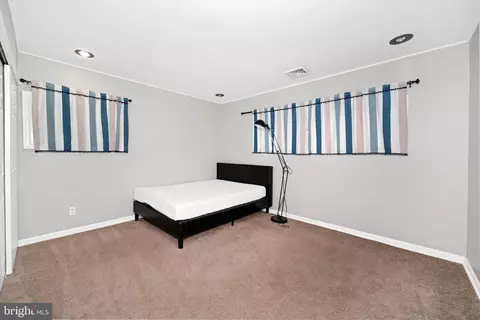 Bedroom - 12 S Kingston Rd, Newark, DE 19713 photo 3 of 4