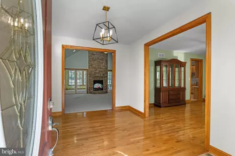 Entry Way - 1211 Dexter Corner Rd, Townsend, DE 19734 photo 3 of 6