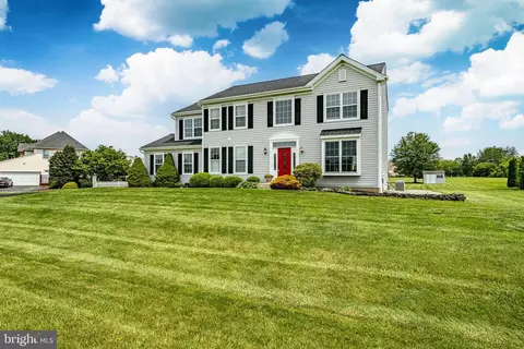 859 Bullen Dr, Middletown, DE 19709