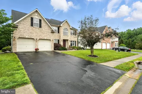 Exterior - 28 White Birch Blvd, Bear, DE 19701 photo 13 of 16
