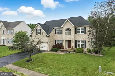 Exterior - 28 White Birch Blvd, Bear, DE 19701 photo 2 of 16