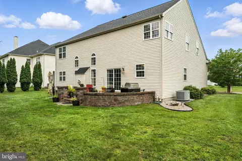 Exterior - 28 White Birch Blvd, Bear, DE 19701 photo 9 of 16