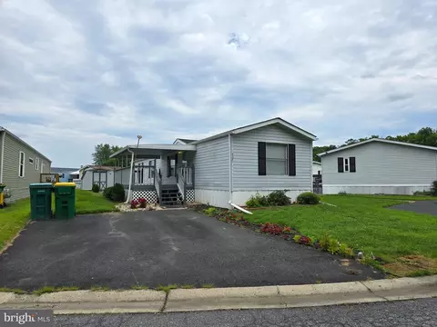337 Jacobs Loop #17, Bear, DE 19701