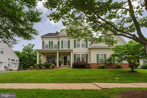 56 Willow Grove Mill Dr, Middletown, DE 19709