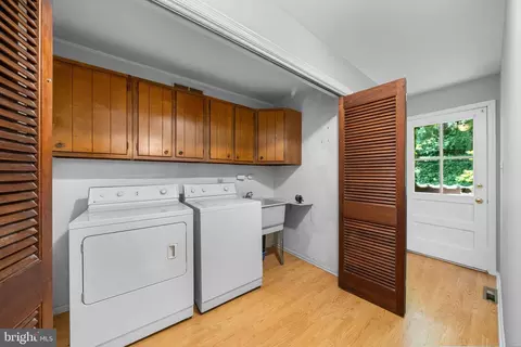 Other - 403 Dove Dr, Newark, DE 19713 photo 6 of 13