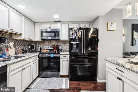 Kitchen - 116 Lake Arrowhead Cir, Bear, DE 19701 photo 3 of 3