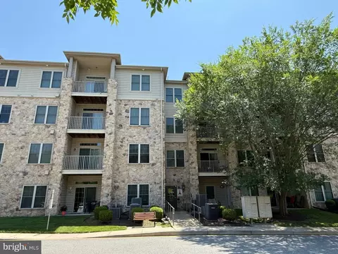 3000 Unit Fountainview Cir #3204, Newark, DE 19713