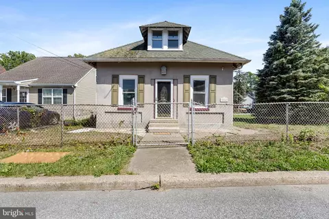 406 West Ave, New Castle, DE 19720