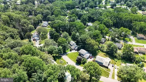 2219 Pennington Dr, Wilmington, DE 19810