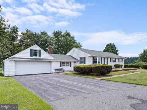 Exterior - 556 Boyds Corner Rd, Middletown, DE 19709 photo 2 of 4