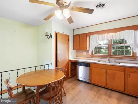 Kitchen - 556 Boyds Corner Rd, Middletown, DE 19709 photo 1 of 3