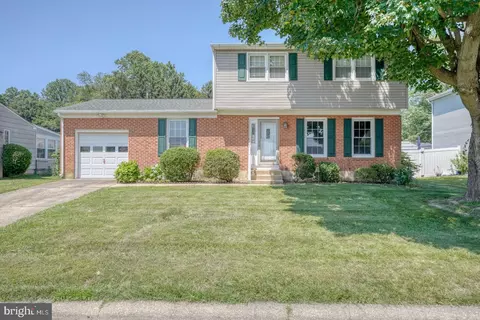 613 Cranhill Dr, Wilmington, DE 19808