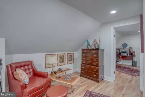 Entry Way - 59 E Shady Dr, Newark, DE 19713 photo 2 of 3