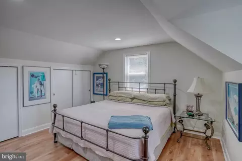 Bedroom - 59 E Shady Dr, Newark, DE 19713 photo 4 of 6