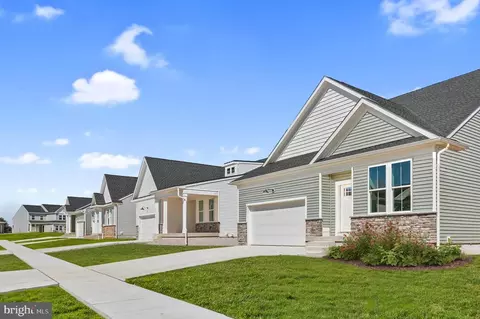 2669 Fairlight Dr, Middletown, DE 19709