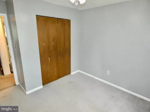 Bedroom - 23 Upland Ct, Newark, DE 19713 photo 9 of 10