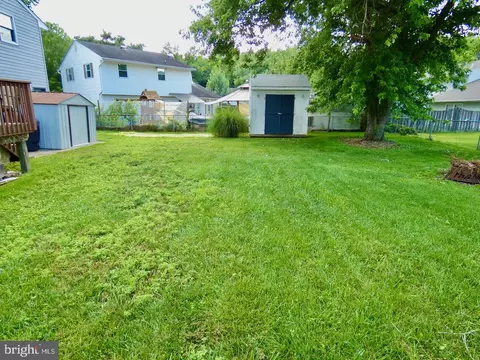 Exterior - 23 Upland Ct, Newark, DE 19713 photo 9 of 14