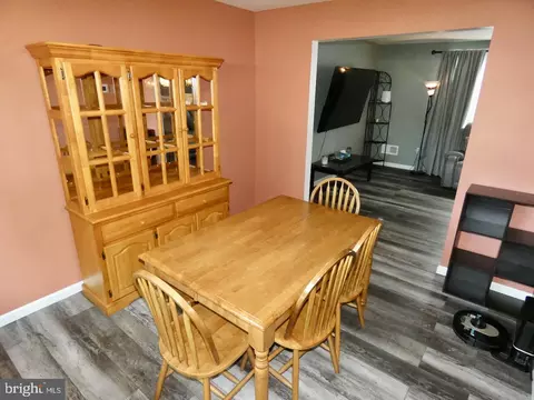 Dining - 23 Upland Ct, Newark, DE 19713 photo 5 of 5