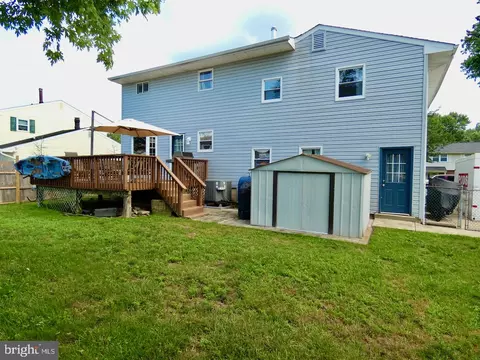 Exterior - 23 Upland Ct, Newark, DE 19713 photo 12 of 14