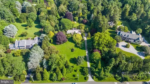 1522 Barley Mill Rd, Wilmington, DE 19807