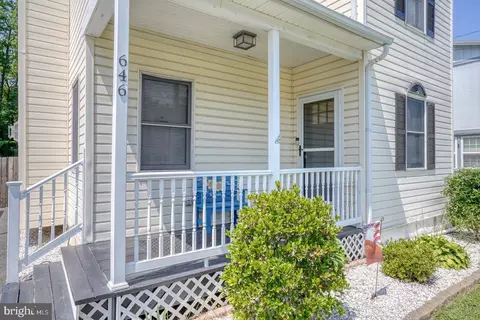 Exterior - 646 Commerce St, Townsend, DE 19734 photo 1 of 7