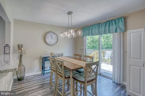 Dining - 646 Commerce St, Townsend, DE 19734 photo 1 of 2
