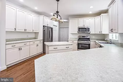Kitchen - 805 Haley St, Middletown, DE 19709 photo 2 of 5