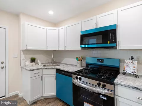 Kitchen - 1004 Wright St, Wilmington, DE 19805 photo 1 of 2