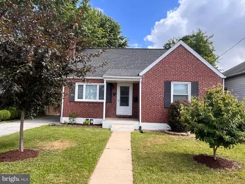 209 W Champlain Ave, Wilmington, DE 19804