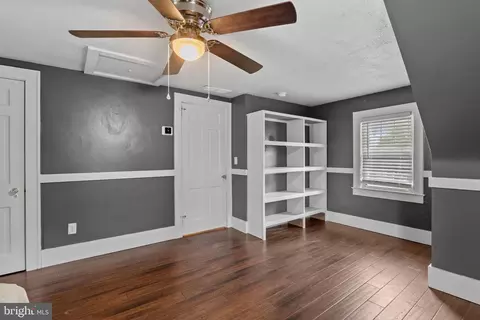Entry Way - 77 Mahopac Dr, Bear, DE 19701 photo 4 of 5