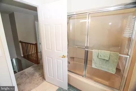 Entry Way - 18 Regal Ct, Bear, DE 19701 photo 5 of 5