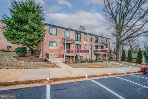 77 Paladin Dr #77, Wilmington, DE 19802