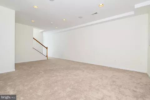 Living - 253 Wickerberry Dr, Middletown, DE 19709 photo 9 of 9