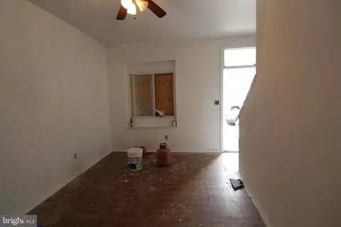 Entry Way - 939 E 17th St, Wilmington, DE 19802 photo 1 of 9