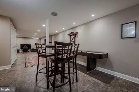 Entry Way - 518 Schooner Ct, Newark, DE 19702 photo 15 of 16