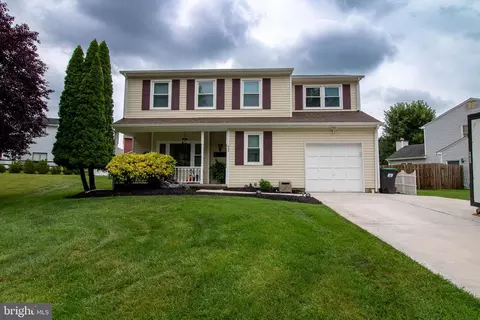 632 Plum Run Ct, Bear, DE 19701