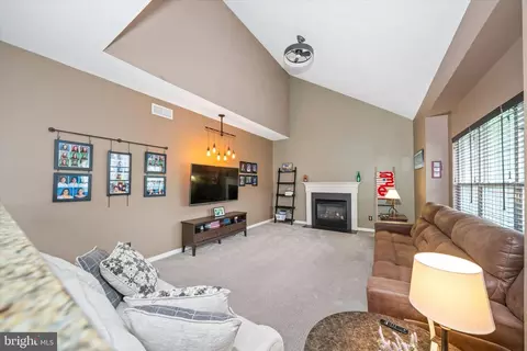 413 Post Oak Ln, Newark, DE 19702 photo 17