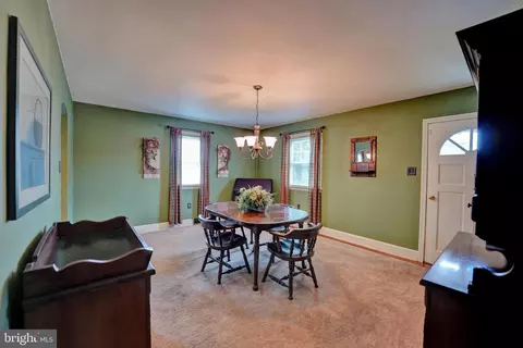 Dining - 107 E Green St, Middletown, DE 19709 photo 2 of 4