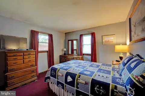Bedroom - 107 E Green St, Middletown, DE 19709 photo 1 of 4