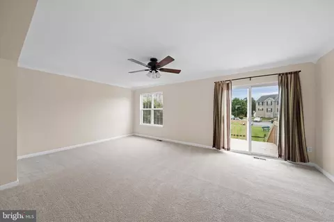 Living - 509 Aidone Dr, Middletown, DE 19709 photo 5 of 5