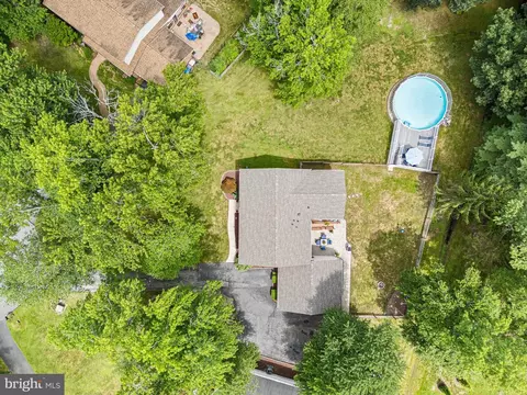 View/Area - 8 Chrissy Ct, Bear, DE 19701 photo 1 of 3